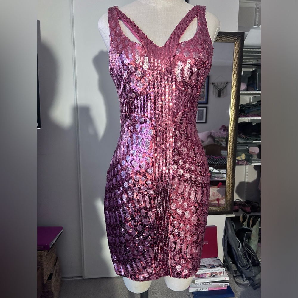 Bebe Vibrant Coral Apparel